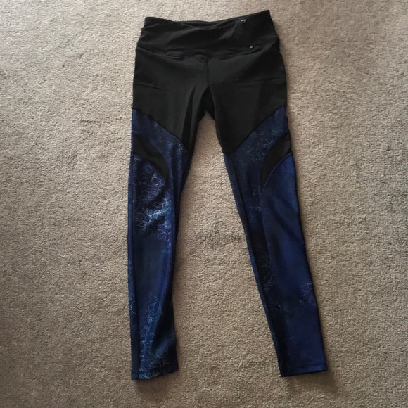 CALIA leggings! - Picture 1 of 4